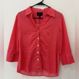 Foxcroft Wrinkle Free Coral Polka Dot Button Down Blouse Petite 10